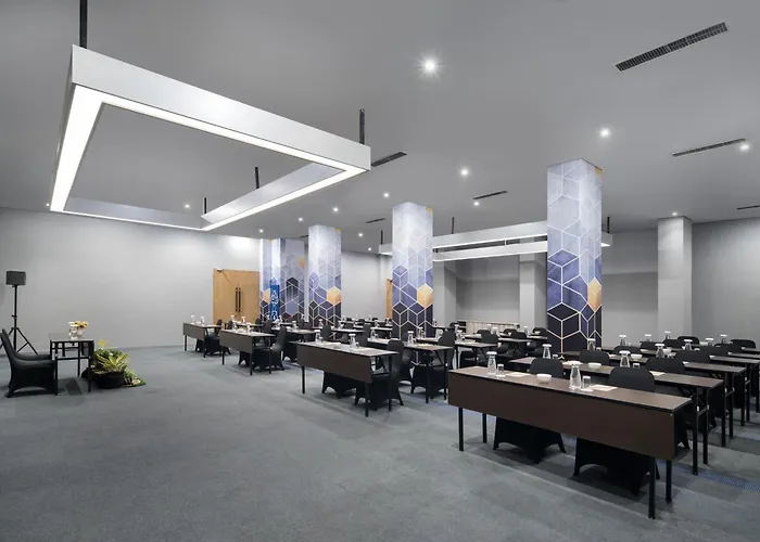 Radja Art And Boutique Hotel Simpang Lima Semarang